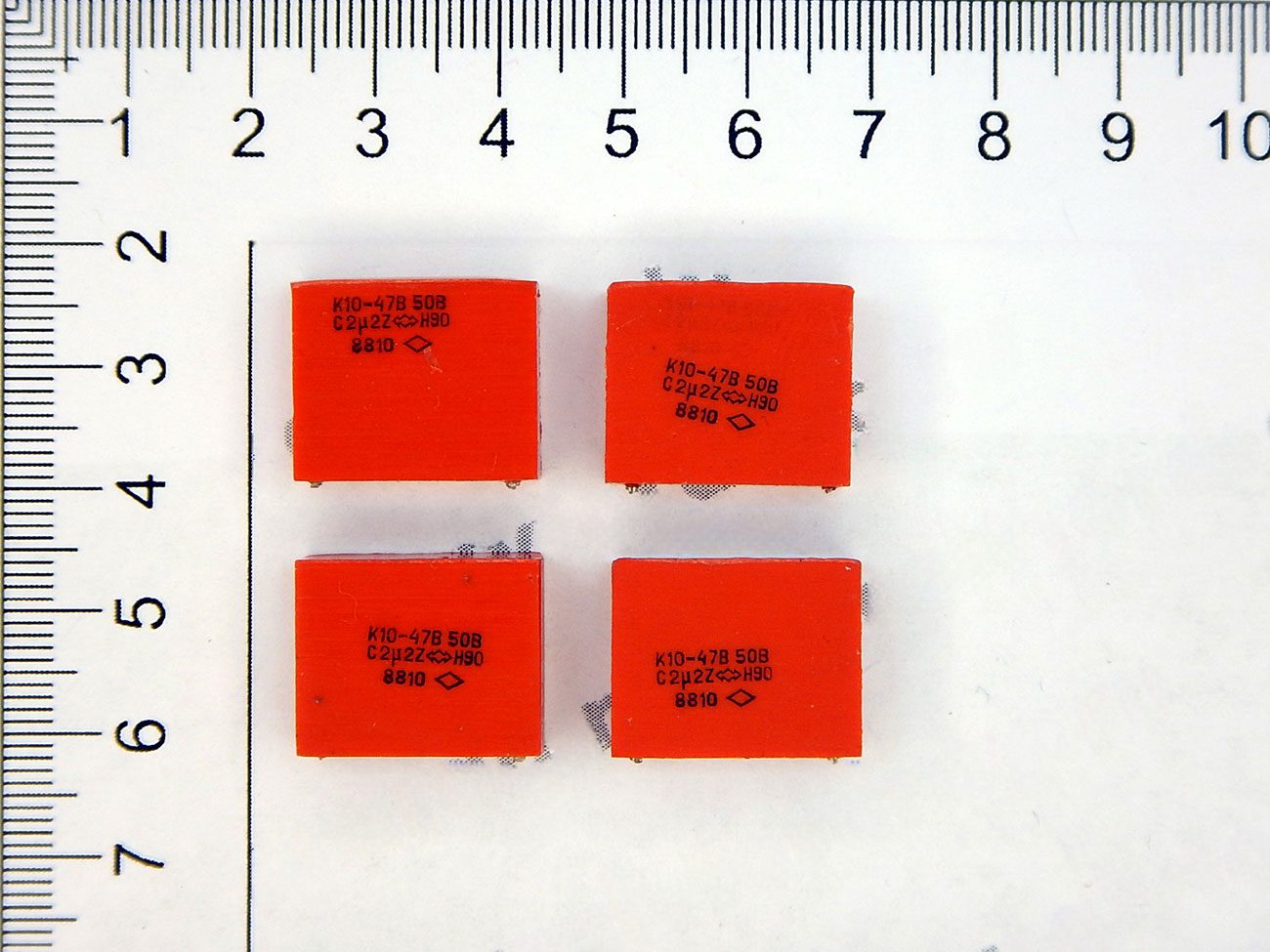 Конденсаторы К10-47 группы Н90 25В; 50В 1М0; 1М5; 2М2 … 6М8
